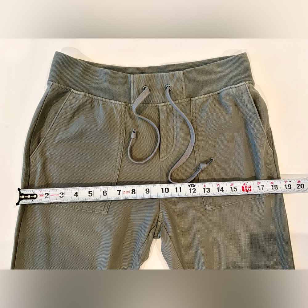Uniqlo 100% Cotton Sage Olive Green Women's Jogger Pants Size Small Relaxed Fit - Picture 7 of 13